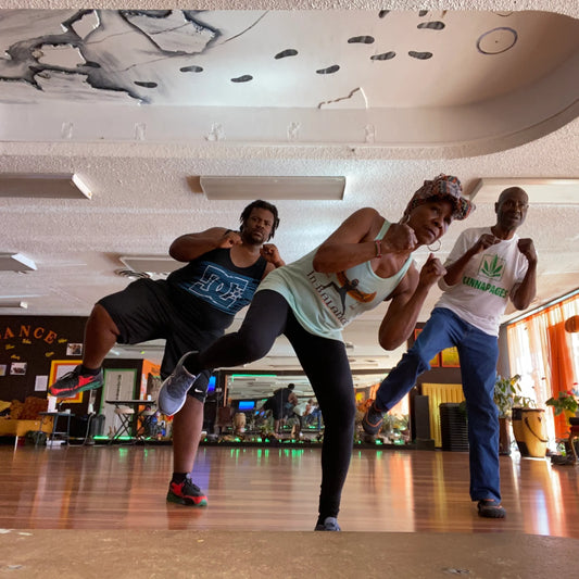 Connection Strength Training with Weights **Mon-Wed-Fri @10am**